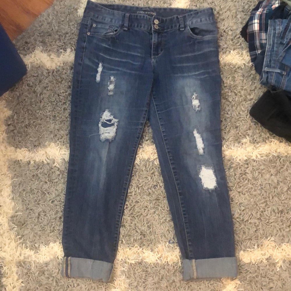 Womens Frayed Jeans.